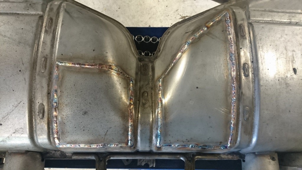 BMW M3 Muffler Modification 9